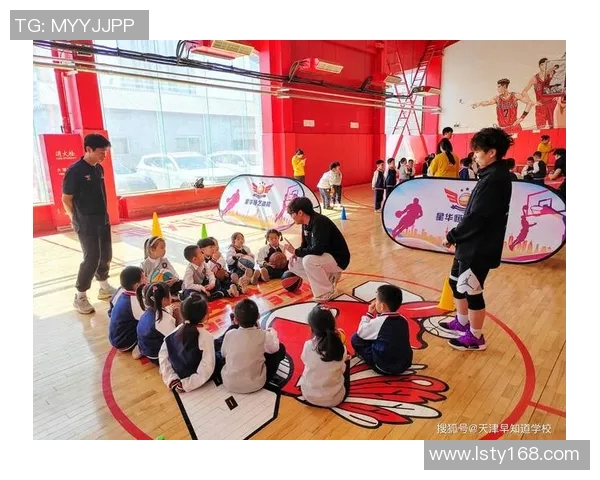 篮球也能健身？创意改造运动器材拓展训练乐趣