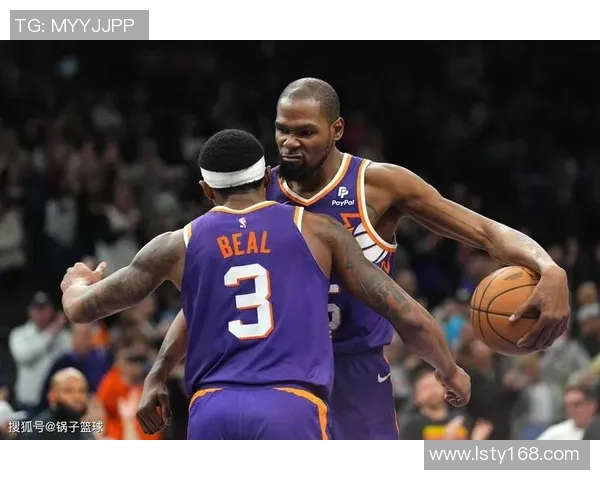 2月20日NBA精彩对决回顾太阳队与鹈鹕队的精彩录像分析与亮点集锦